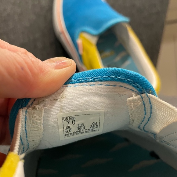 Vans SLIP-ON PRO
"The Simpsons" - Picture 8 of 15